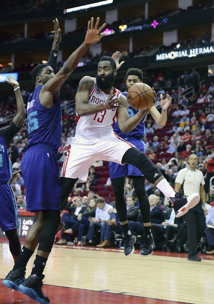 “开云电竞”山东莱芜暴力伤医嫌犯被批捕共砍医生头部13刀(图3) 开云电竞中国